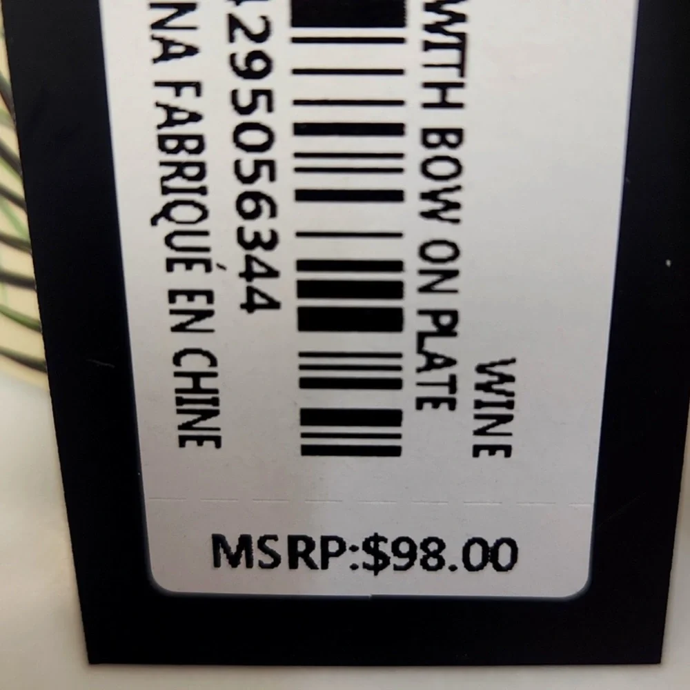 Badgley Mischka Bow Crossbody NWT - Picture 3 of 7